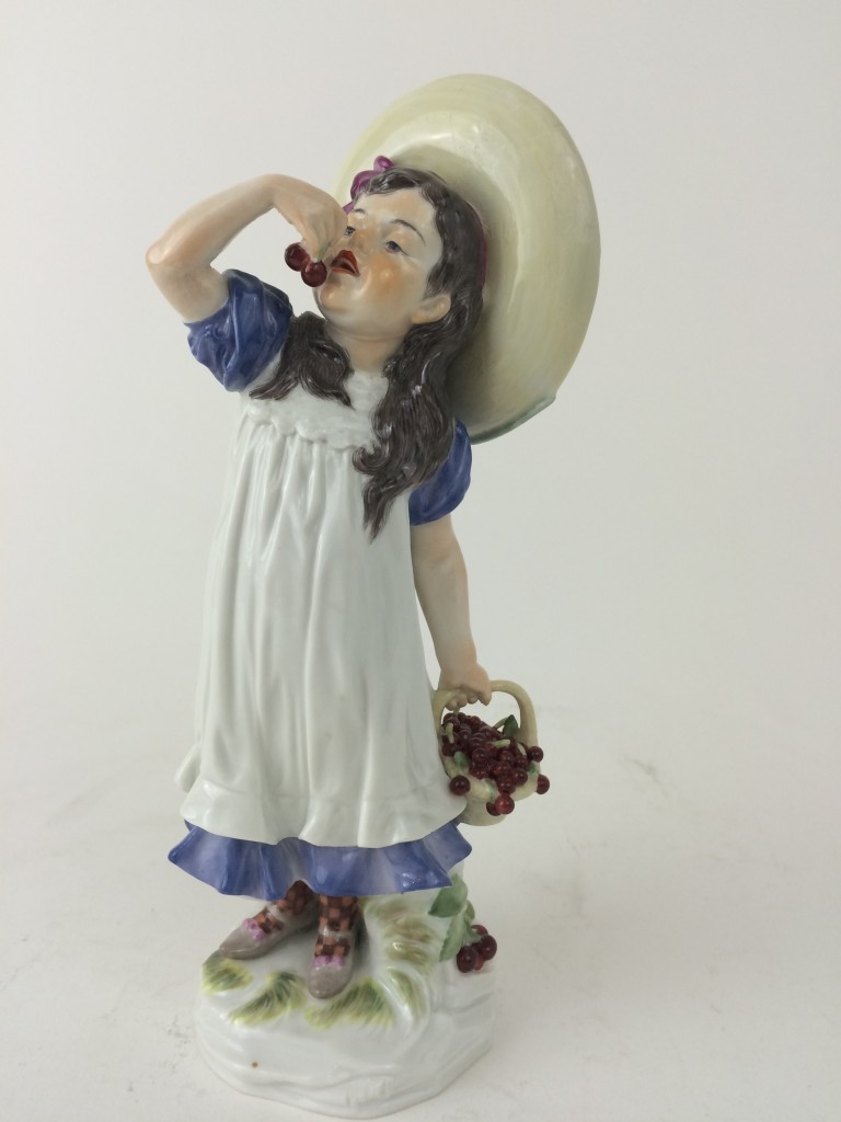 MEISSEN Porzellan-Figur Hentschelkind Mädchen+Puppe 