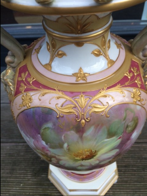 KPM Berlin Porzellan Vase mit Weichmalerei