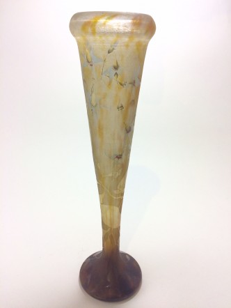Daum Nancy France, Vase mit Blütendekor um 1918-25