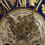 Eine prunkvolle KPM Berlin Weichmalerei Uhr